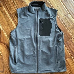 NWOT Men's Gray Vineyard Vines Full-Zip Vest